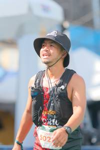 BIB: 5027
                            <button type="button" onclick="openModal(21762797)" class="btn btn-primary btn-sm float-right btn-popup" data-toggle="modal" data-target=".modal-high-quality">
                        <i class="fas fa-shopping-cart"></i> Add to Cart
                    </button>
                                            <button type="button" onclick="isThisMe(21762797, true)" class="btn btn-success btn-sm float-right btn-popup btn-isme hidden" data-toggle="tooltip" data-placement="bottom" title="นี่คือรูปของคุณใช่ไหม คลิกที่นี่เพื่อเอาเข้าอัลบั้ม">
                        <i class="fas fa-plus"></i> Add to album
                    </button>
                    <button type="button" onclick="isThisMe(21762797, false)" class="btn btn-warning btn-sm float-right btn-popup btn-isnotme hidden">
                        <i class="fas fa-ban"></i> Remove from album
                    </button>